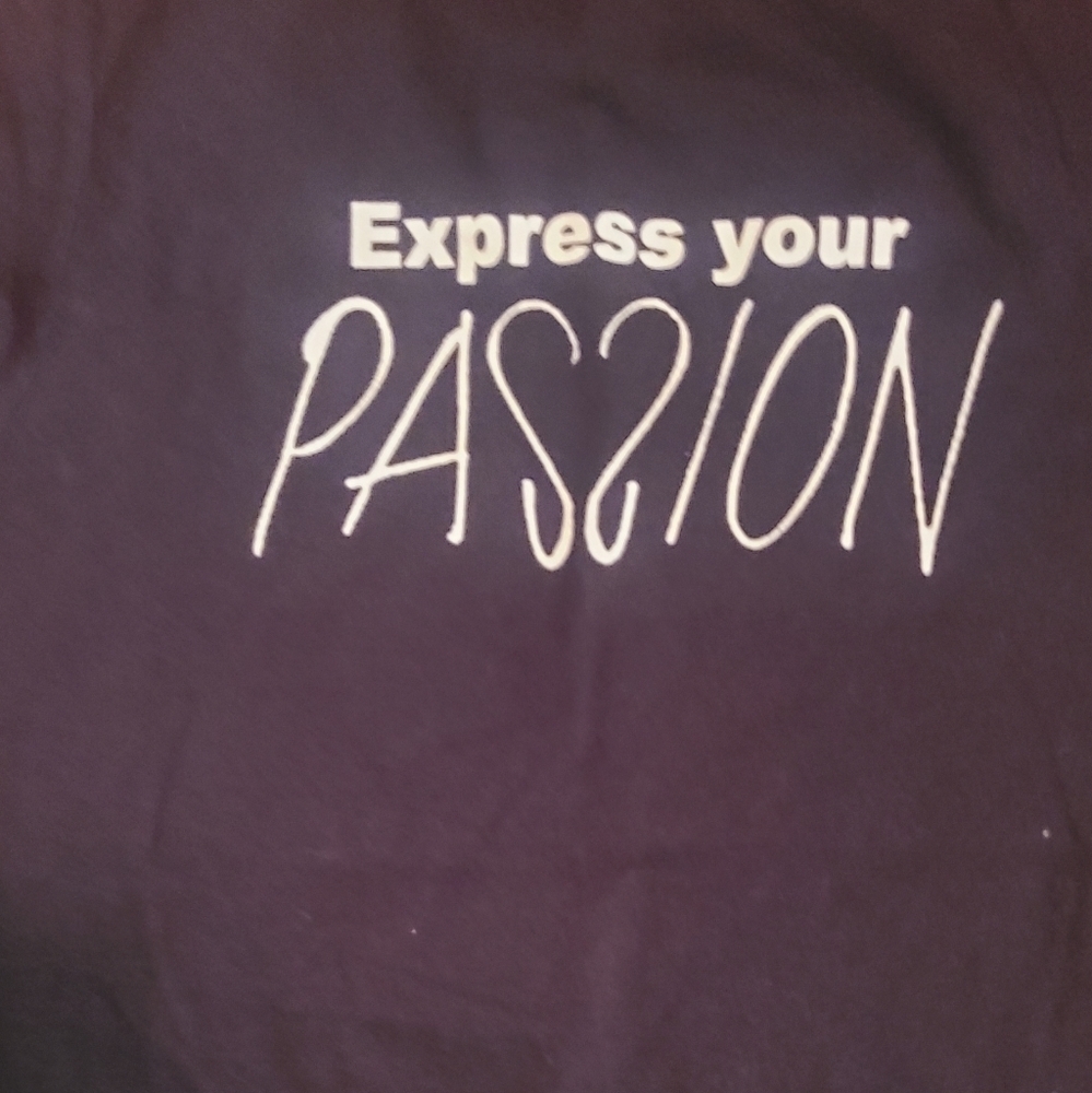 Shades of love express your passion cap sleeve t shirt sz med